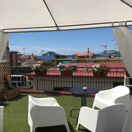 B&B Flavio Pozzuoli Bagian luar foto